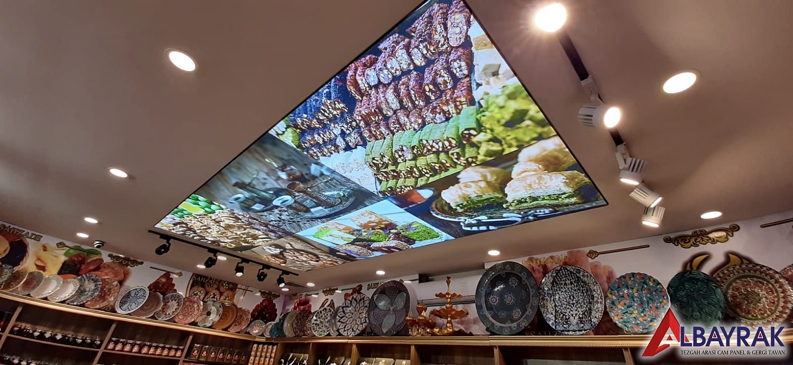 Pastane Cafe Gergi Tavan