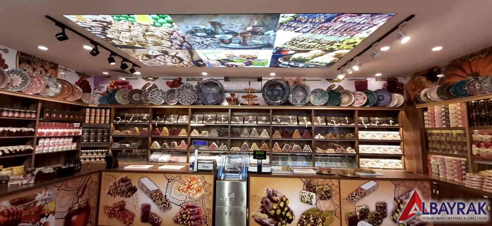 Pastane Cafe Gergi Tavan